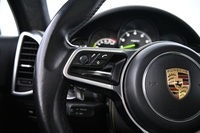 Porsche Cayenne vaihtoauto