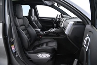 Porsche Cayenne vaihtoauto