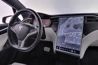 Tesla Model X vaihtoauto