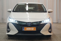 Toyota Prius PHEV vaihtoauto