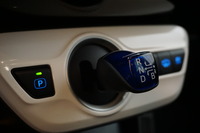 Toyota Prius PHEV vaihtoauto