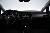 Volkswagen Touran vaihtoauto