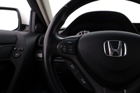 Honda Accord vaihtoauto