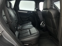 Porsche Cayenne vaihtoauto