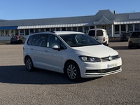 Volkswagen Touran vaihtoauto