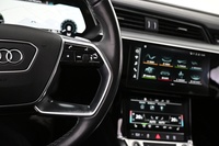 Audi Q8 e-tron vaihtoauto