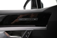 Volkswagen Touareg vaihtoauto