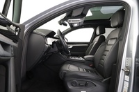 Volkswagen Touareg vaihtoauto