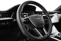 Audi Q8 e-tron vaihtoauto