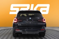 BMW iX3 vaihtoauto
