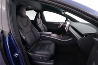 Tesla Model X vaihtoauto