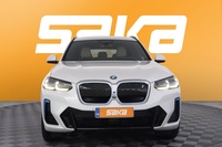 BMW iX3 vaihtoauto