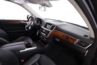 Mercedes-Benz ML vaihtoauto