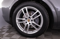 Porsche Cayenne vaihtoauto