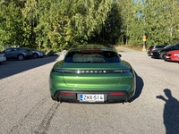 Porsche Taycan vaihtoauto