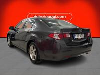 Honda Accord vaihtoauto