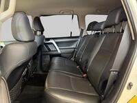 Toyota Land Cruiser vaihtoauto