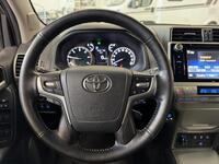Toyota Land Cruiser vaihtoauto
