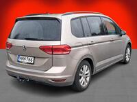 Volkswagen Touran vaihtoauto