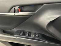 Toyota Camry vaihtoauto