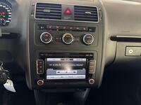 Volkswagen Touran vaihtoauto