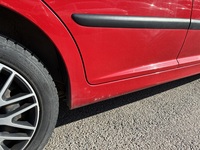 Peugeot 207 vaihtoauto