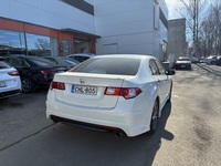 Honda Accord vaihtoauto