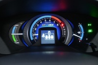 Honda Insight vaihtoauto