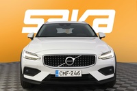 Volvo V60 Cross Country vaihtoauto