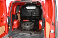 Ford Transit Courier vaihtoauto