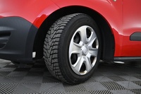 Ford Transit Courier vaihtoauto