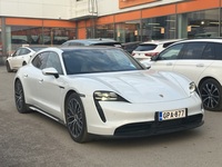 Porsche Taycan vaihtoauto