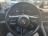 Porsche Taycan vaihtoauto