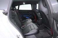 Porsche Taycan vaihtoauto