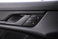 Porsche Taycan vaihtoauto