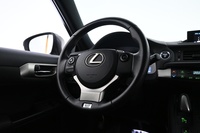 Lexus CT vaihtoauto