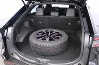 Toyota bZ4X vaihtoauto