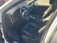 Porsche Cayenne vaihtoauto