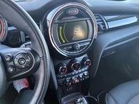 Mini Hatchback vaihtoauto