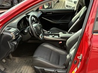 Lexus IS vaihtoauto