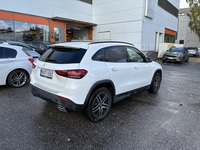Mercedes-Benz GLA vaihtoauto