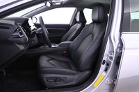 Toyota Camry vaihtoauto