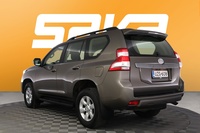 Toyota Land Cruiser vaihtoauto