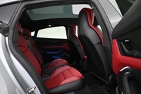 Porsche Taycan vaihtoauto