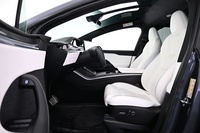 Tesla Model X vaihtoauto