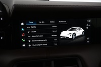 Porsche Taycan vaihtoauto