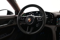 Porsche Taycan vaihtoauto