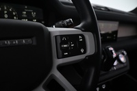 Land Rover Defender vaihtoauto