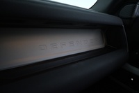 Land Rover Defender vaihtoauto