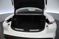 Porsche Taycan vaihtoauto